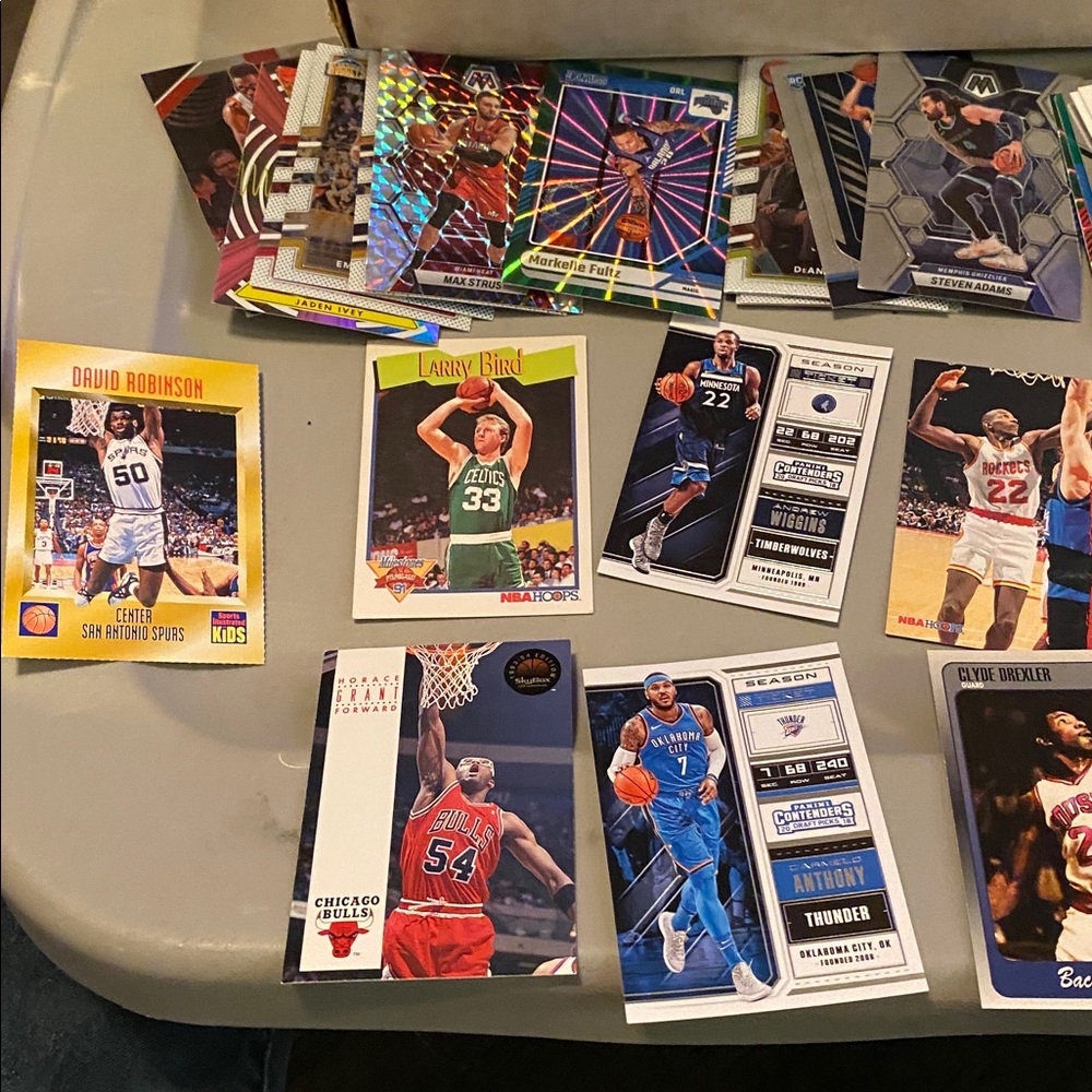 Assorted Basketball Trading Cards Collection - Picture 2 of 6
